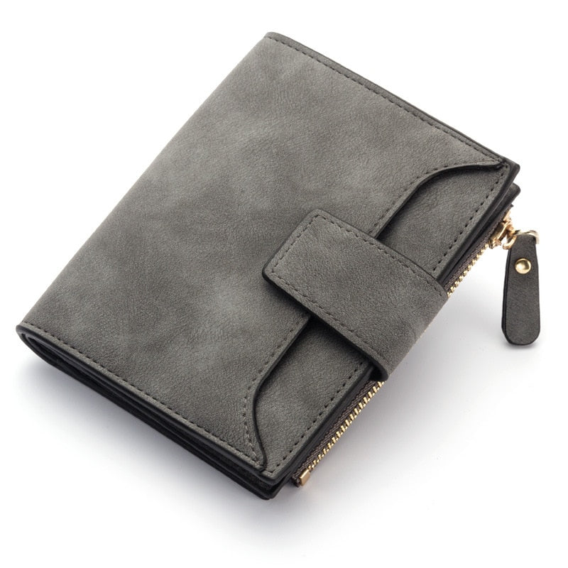 SMALL LEATHER WALLET FOR WOMEN