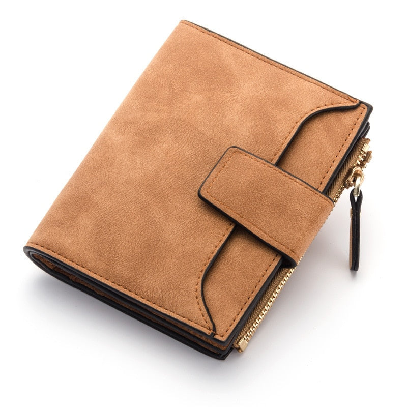 SMALL LEATHER WALLET FOR WOMEN